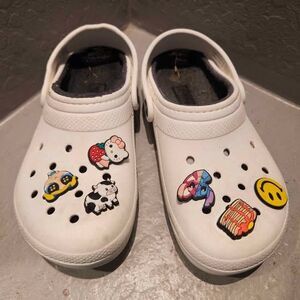 Kids White Lined Crocs Size J2 with Croc Charms